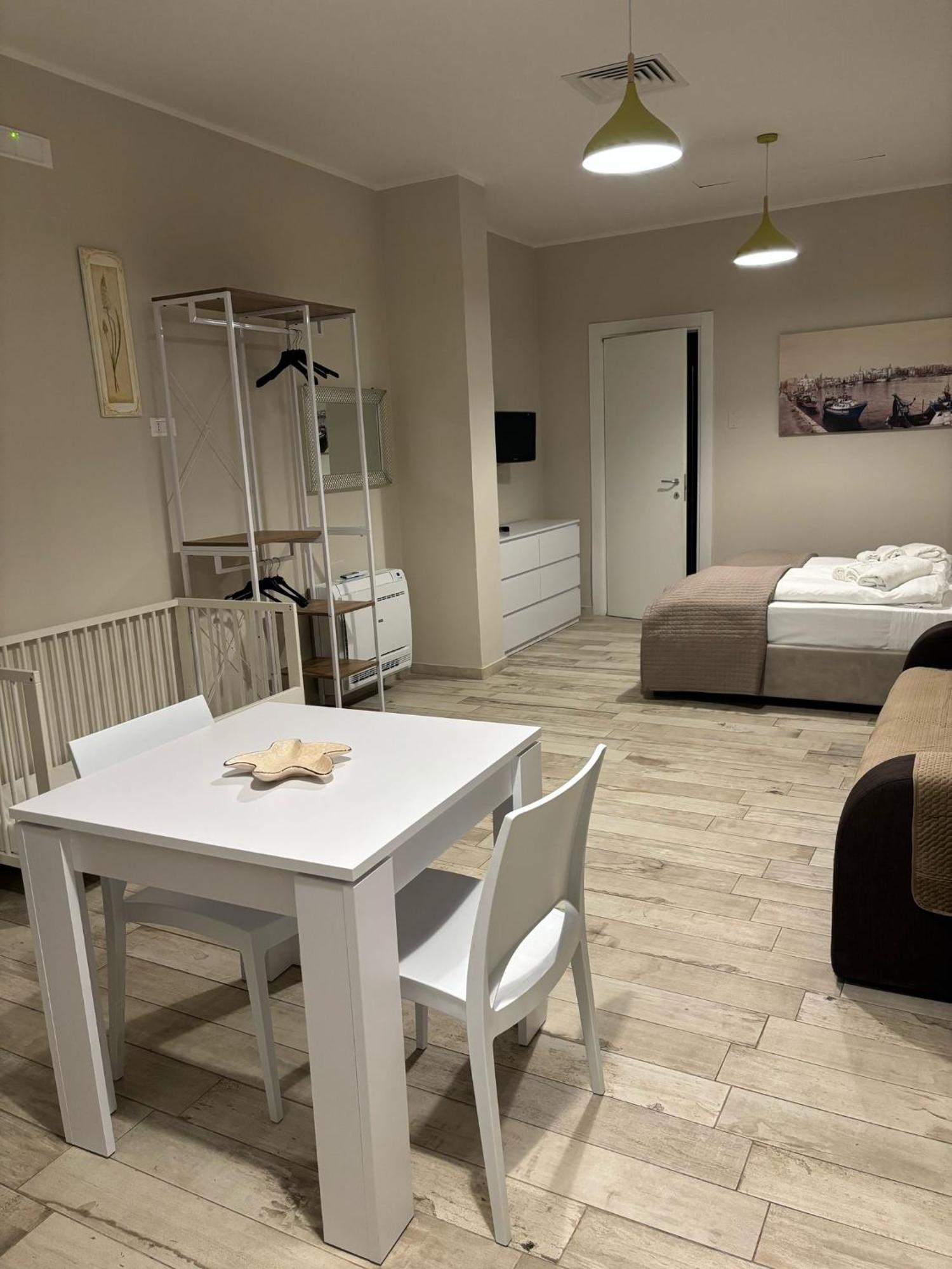 Appartamento Con Patio Monopoli Ngoại thất bức ảnh