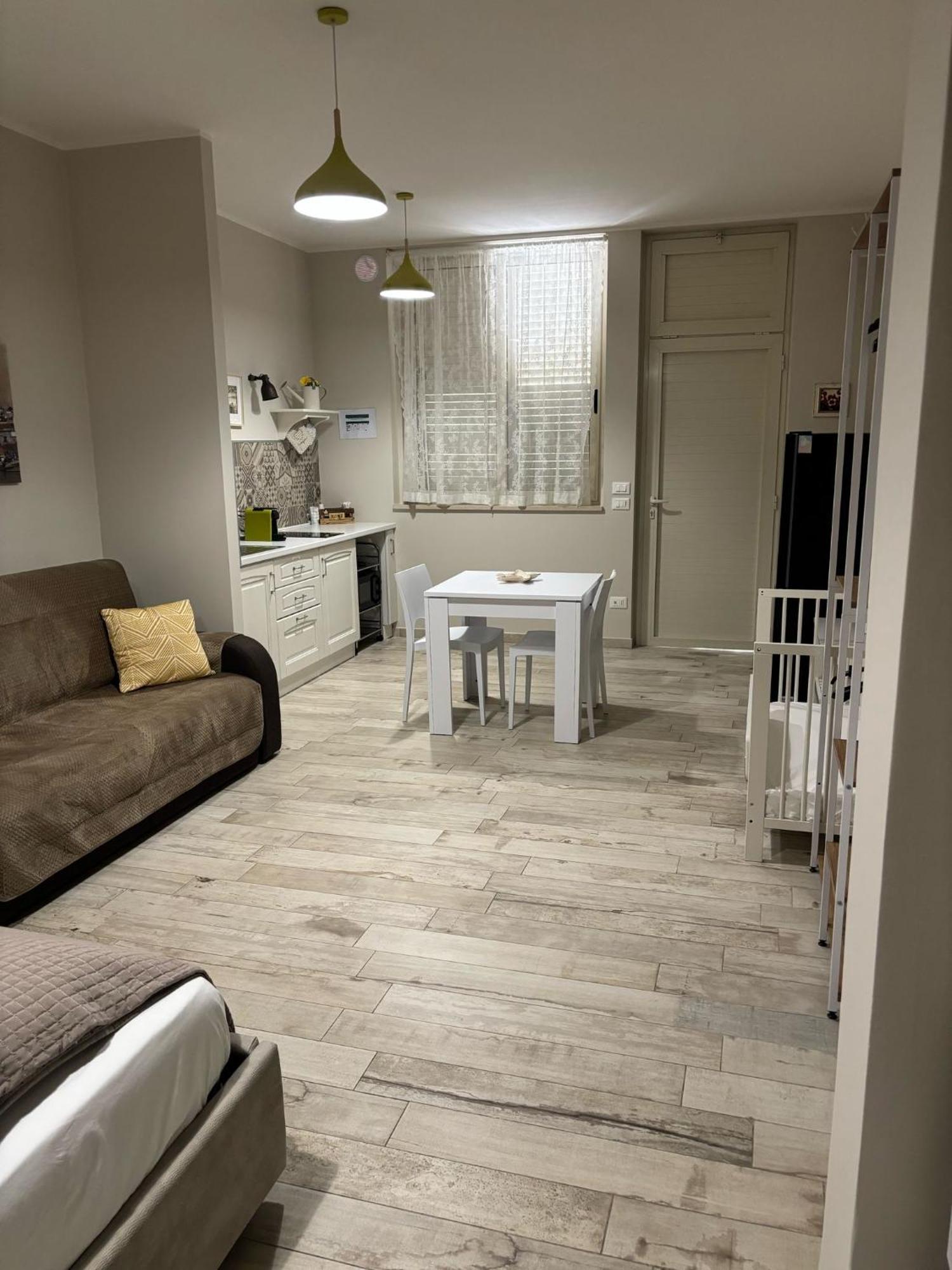 Appartamento Con Patio Monopoli Ngoại thất bức ảnh
